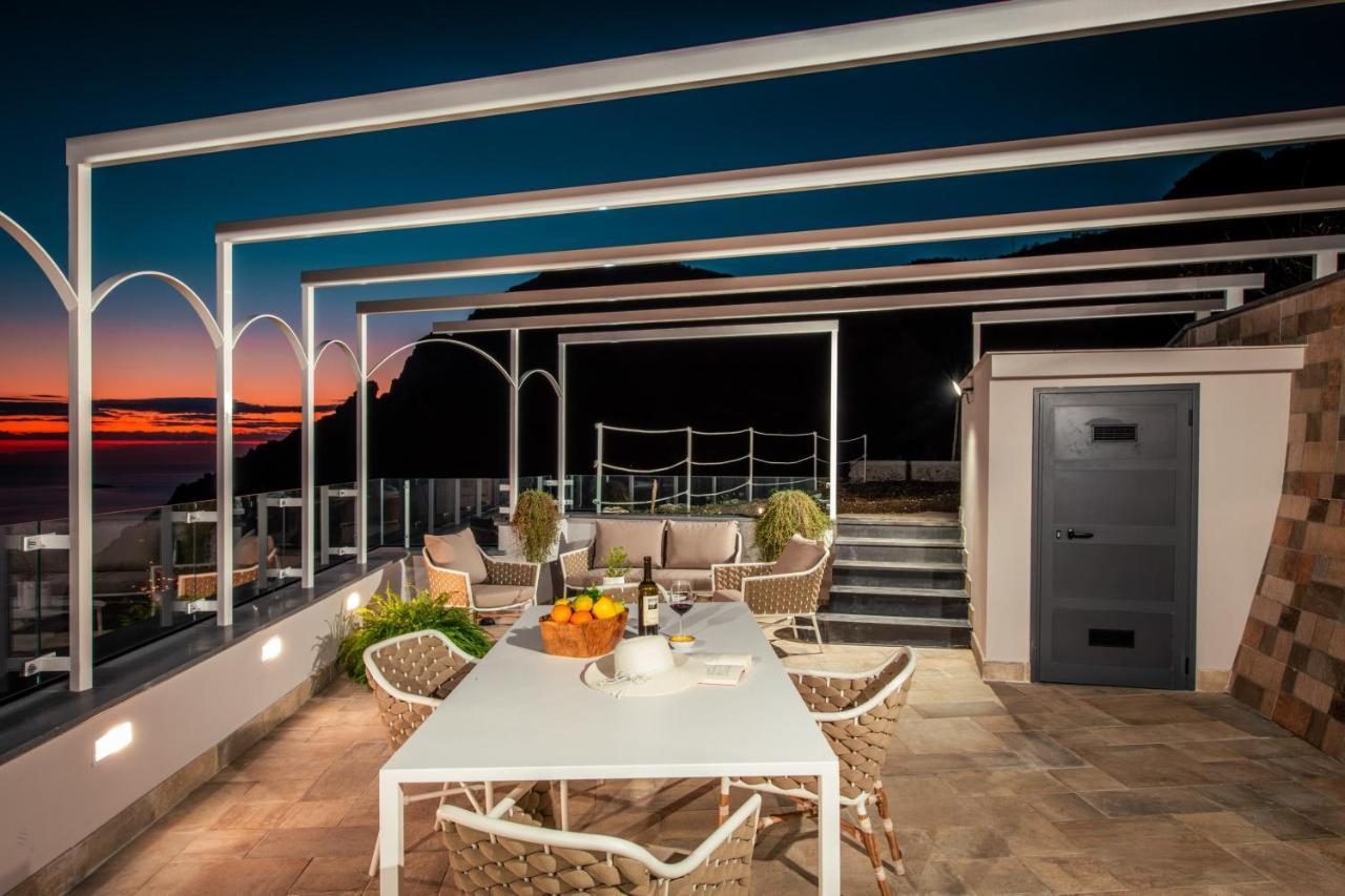 Villa La Tagliata Spectacular Jacuzzi Tub Amazing View And Private Parking Garage Positano Extérieur photo